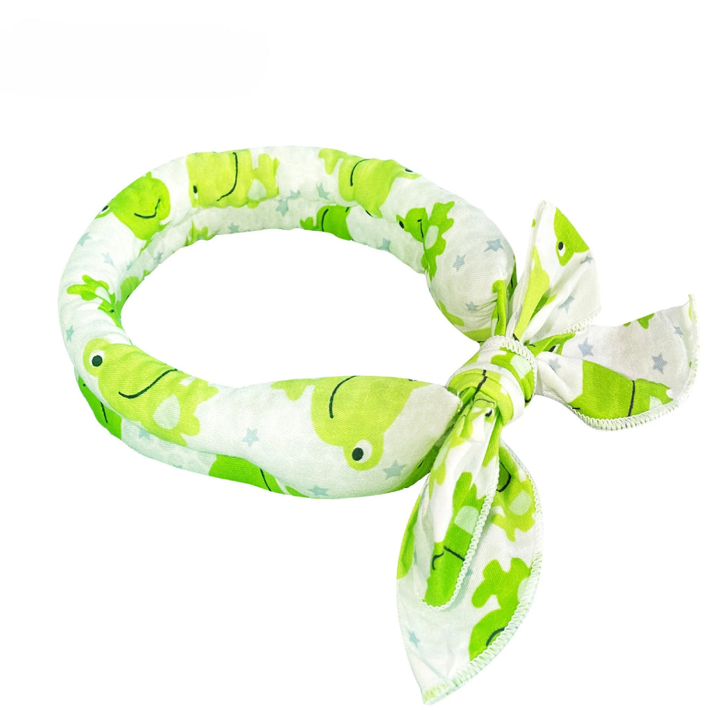 Pet Cooling Scarf Ice Collar for Cats Dogs Summer Heat Relief Outdoor Travel Accessory with Breathable Cartoon Design Oasis Select Frogs
