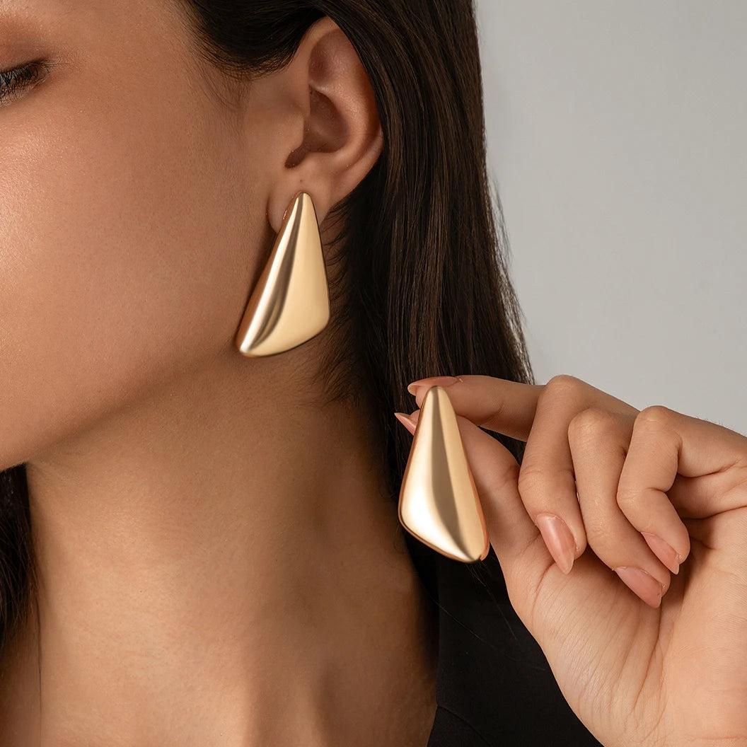 Ingemark Vintage Punk Smooth Metal Stud Earrings Women 2024 Trend Goth Geometric Piercing Earrings Ear Jewelry Accessories Gift Oasis Select Gold Color