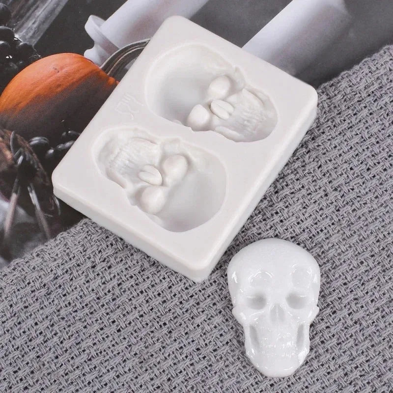 Embossed 3D Skull Fondant Mould Silicone Halloween Cookie Mould Kitchen Cake Decor Baking Tools Oasis Select
