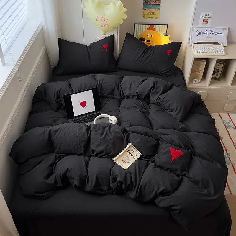 Washed Cotton Bedding Set Super Soft Cool Black Duvet Cover Set Heart-shaped Towel Bedding Skin Friendly Duvet Covers Bed Sheets Oasis Select