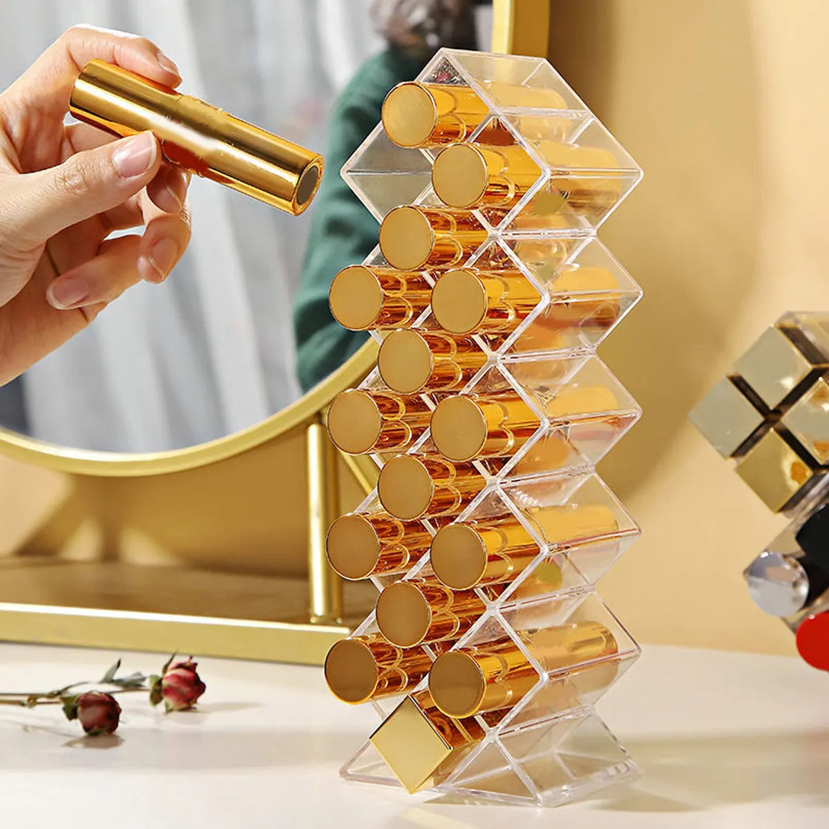 1pc Lipstick holder manager, fish shaped mouth red tower, transparent lipstick storage rack, lipstick display rack Oasis Select