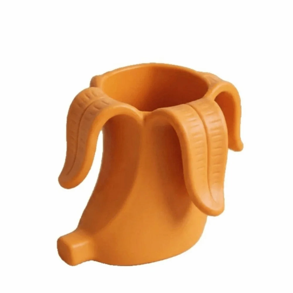 Plastic Banana-Shaped Pencil Holder Curved Arc Design Creative Desktop Organizer Artistic Decoration Funny 3D-printed Pen Holder Oasis Select