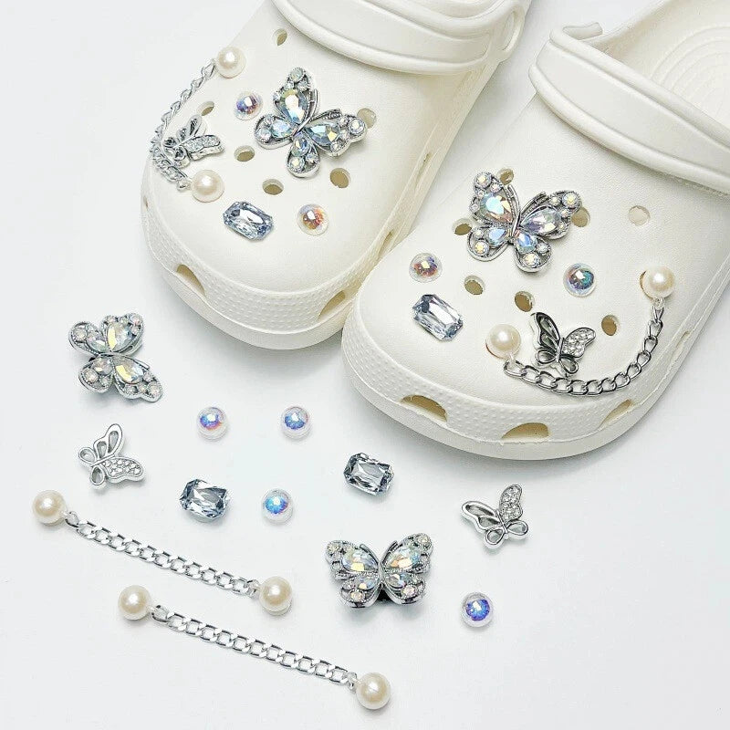 Fashionable shoe accessory set, made of metal, with a shoe chain clasp, removable, suitable for sandals and flip-flops. Oasis Select