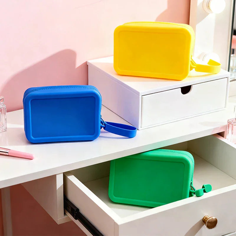 Silicone Travel Makeup Bag – Organizer, Coin Wallet & Key Pouch Silicone Organizer Bag Oasis Select