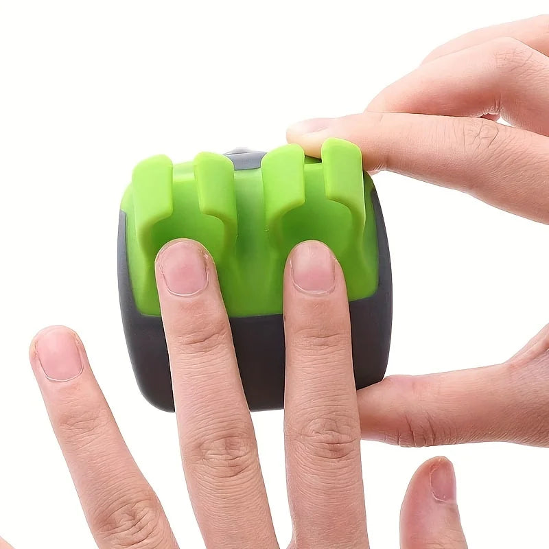 1pc Stainless Steel Handheld Vegetable Peeler with Rubber Finger Grip Comfortable Palm Peeler Suitable for Carrots, Etc Oasis Select