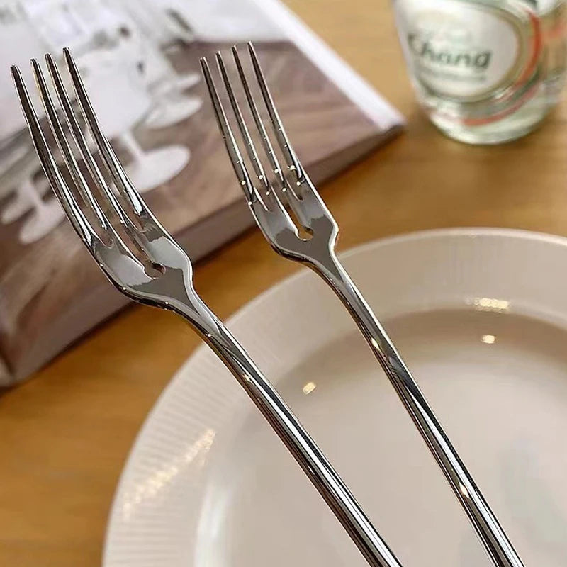 5/10pcs Long Handle Stainless Steel Dinner Fork Set Korean Cutlery Four Tine Salad Dessert Fruit Forks Kitchen Table Forks Oasis Select