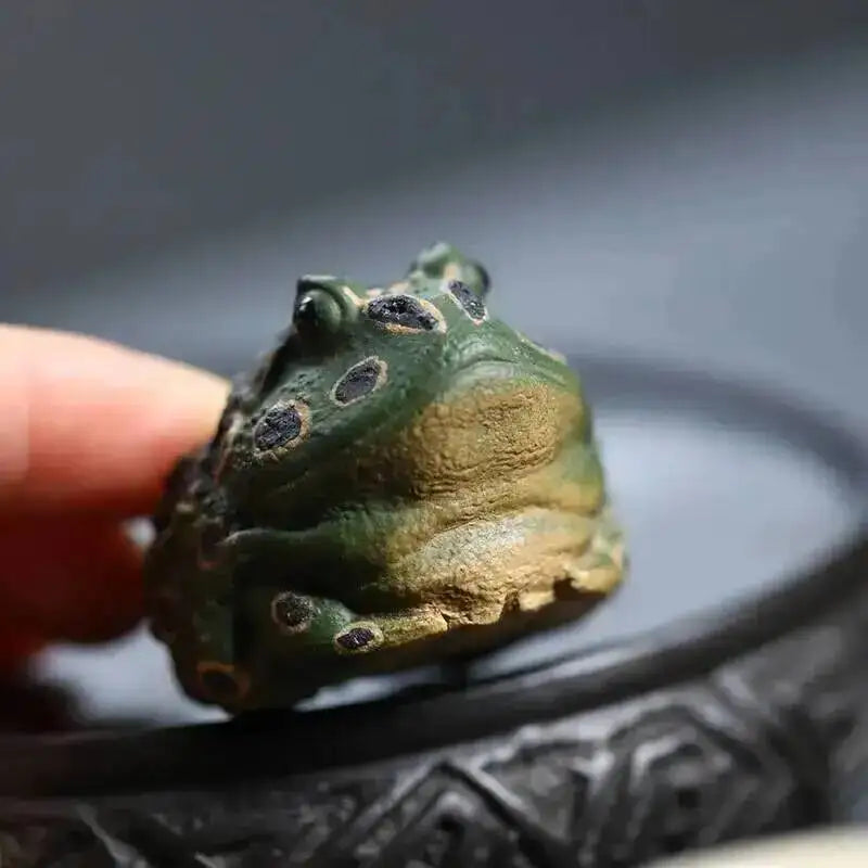 Zisha Tea Pet Golden Toad Wealth-attracting Tea Play Toad Tea Tray Frog Ornament Tea Play Accessories Oasis Select Green