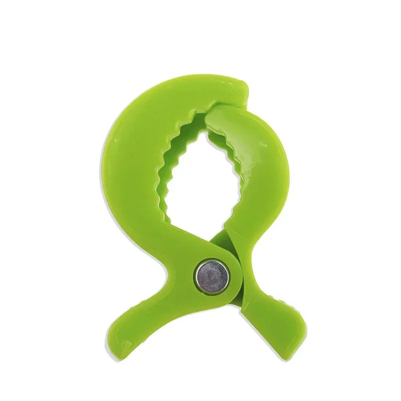 1- Baby Colorful Car Seat Accessories Plastic Pushchair Toy Clip Pram