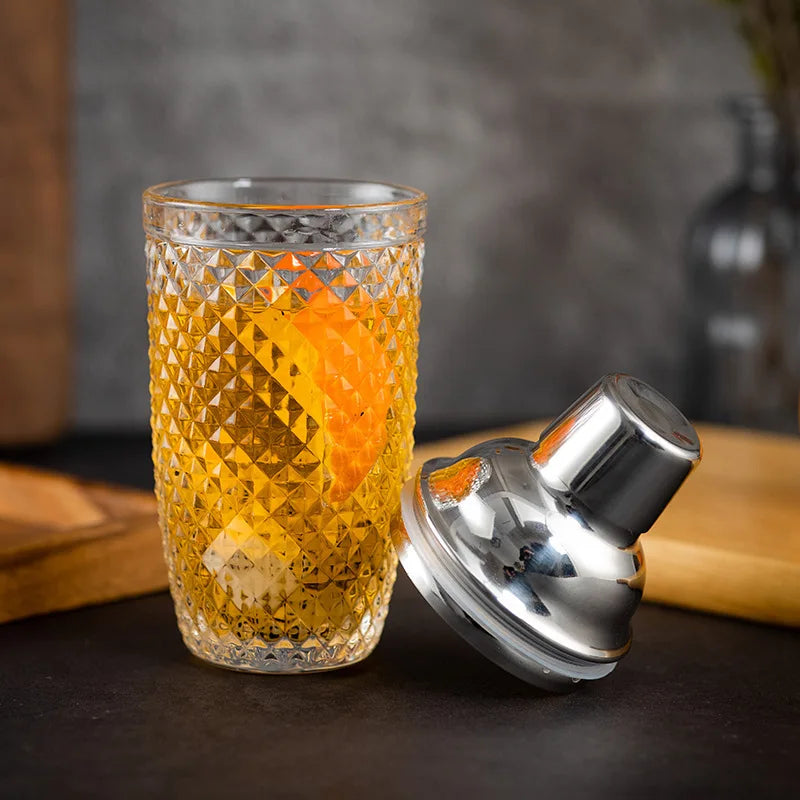 Glass Cocktail Shaker Kit Crystal Cocktail Shaker, 17oz Martini Shaker with Leakproof Metallic Steel Lid&Strainer for Home Oasis Select