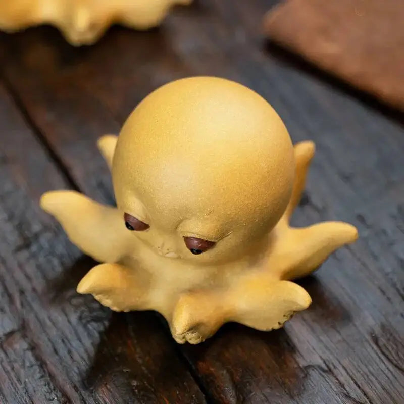 Tea Pet Octopus Ornament Eight Directions Wealth Octopus Teapot Lid Sculpture Tea Play Lid Holder Oasis Select