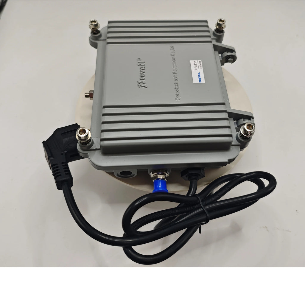 32db cable TV RF signal amplifier indoor type 45-860MHz 1 in 2 out, adjustable output Catv amplifier Oasis Select