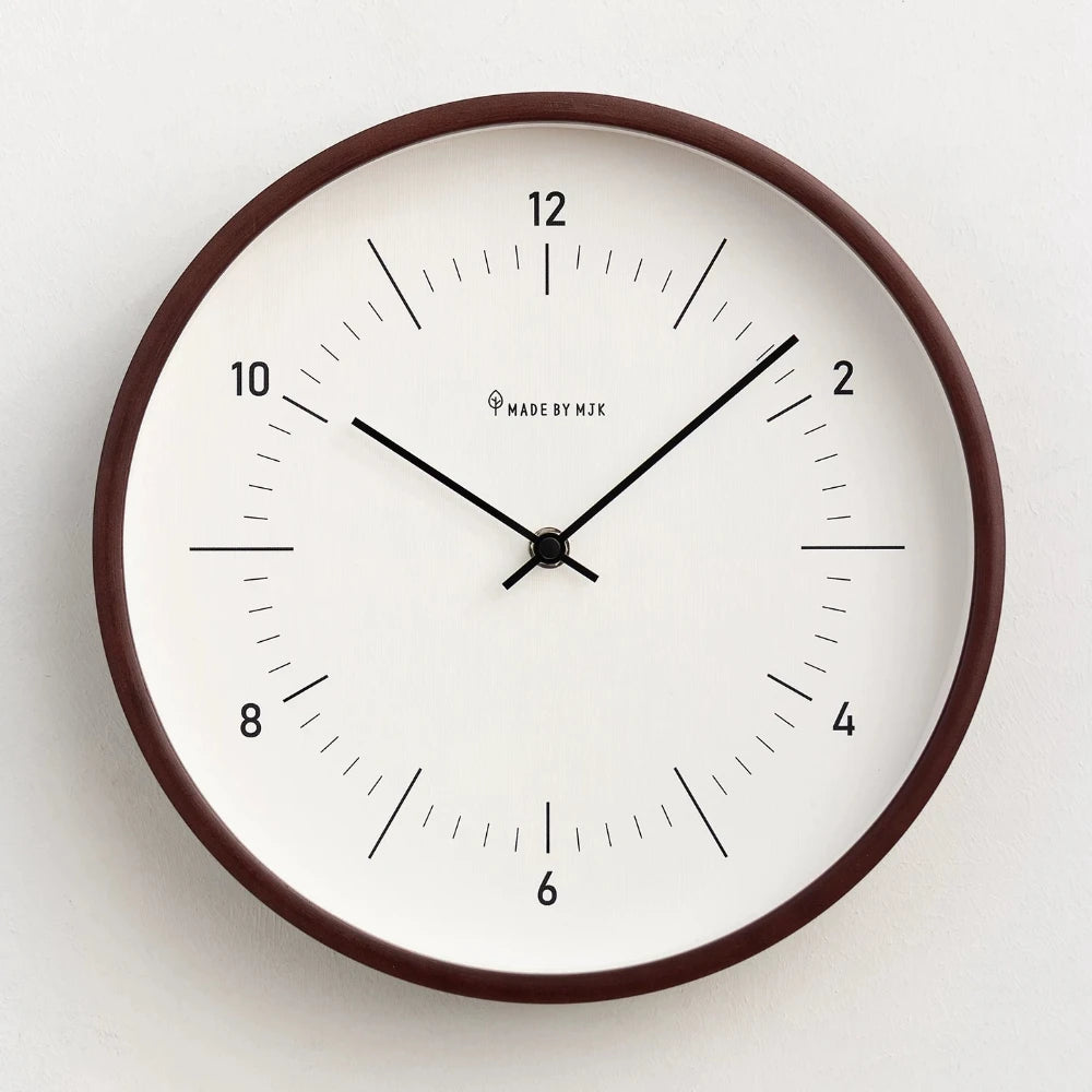 2026 New Solid Wood Wall Clock Modern Simple Silent Quartz Clock Home Living Room Decor Hanging Clock Oasis Select