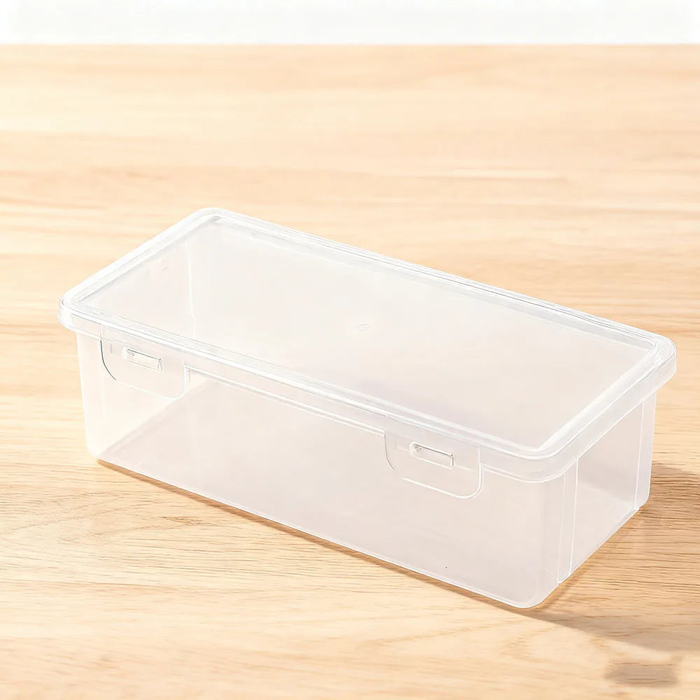 The white plastic storage box is tightly sealed, lightweight and durable, and is a multifunctional home storage tool. Oasis Select Storage Box