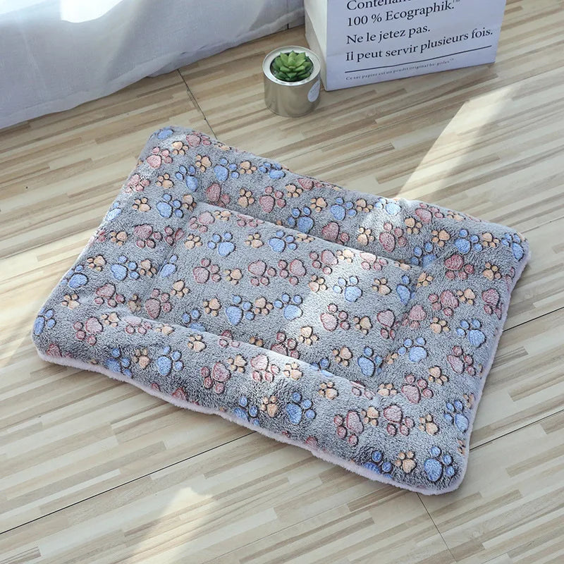 Thickened Plush Mat, Cat Bed, Cat Sleeping Mat, Dog Bed, Coral Fleece Dog Blanket, and Cotton Pad for Warmth Oasis Select