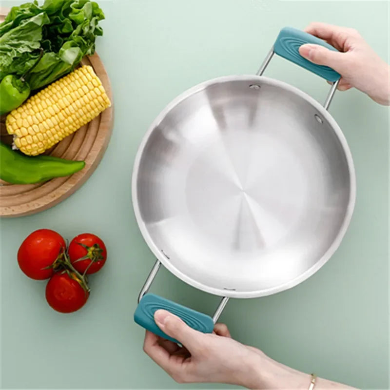 2/8 Silicone Pan Handle Cover Heat Insulation Covers Pot Ear Clip Non-slip Steamer Casserole Pan Handle Holder Kitchen Tools Oasis Select
