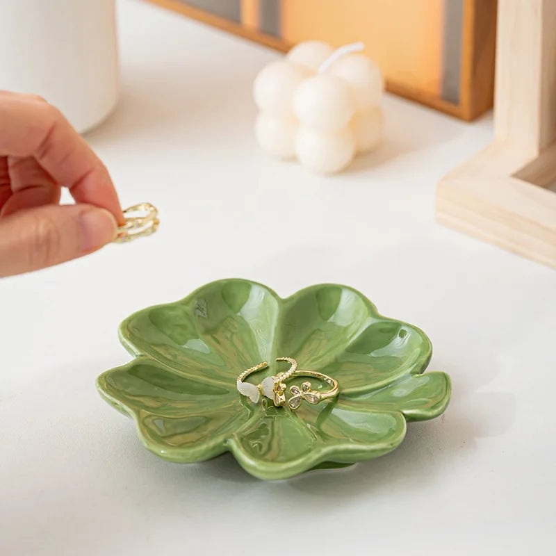 Ceramic Jewelry Tray Tabletop for Cosmetics and Accessories Nordic Style Clover Leaf Storage Box for Wedding Birthday Gifts Oasis Select