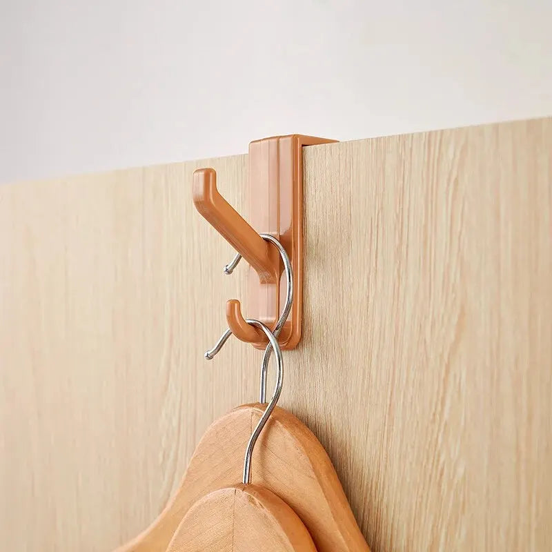 2pcs Bedroom Door Hanger Clothes Hanging Rack Over The Door Plastic Home Storage Organization Hooks Purse Holder for Bags Rails Oasis Select