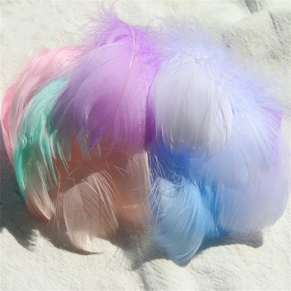 100PCS Small Goose Feathers for DIY Crafts 5-8cm Coloed Swan Plumes Wedding Party Handicraft Accessories Dream Catcher Feathers Oasis Select