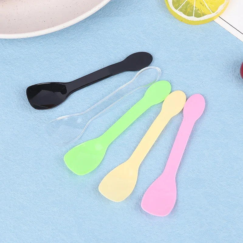 100Pcs Mini Plastic Spoons Flatware Spoons For Jelly Ice Cream Dessert Appetizer Plastic Spoon For Party Supplies Oasis Select