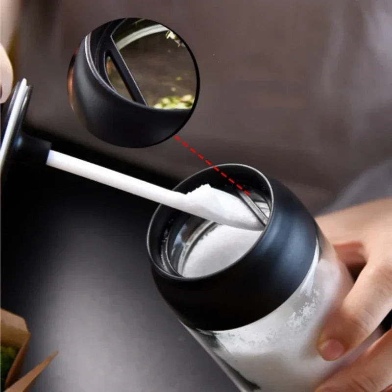 2pcs 250ML Oil Bottle Moisture-proof with Lid Spoon Pepper Jar Salt Shaker Combination Glass Kitchen Dining Seasoning Bottle Oasis Select
