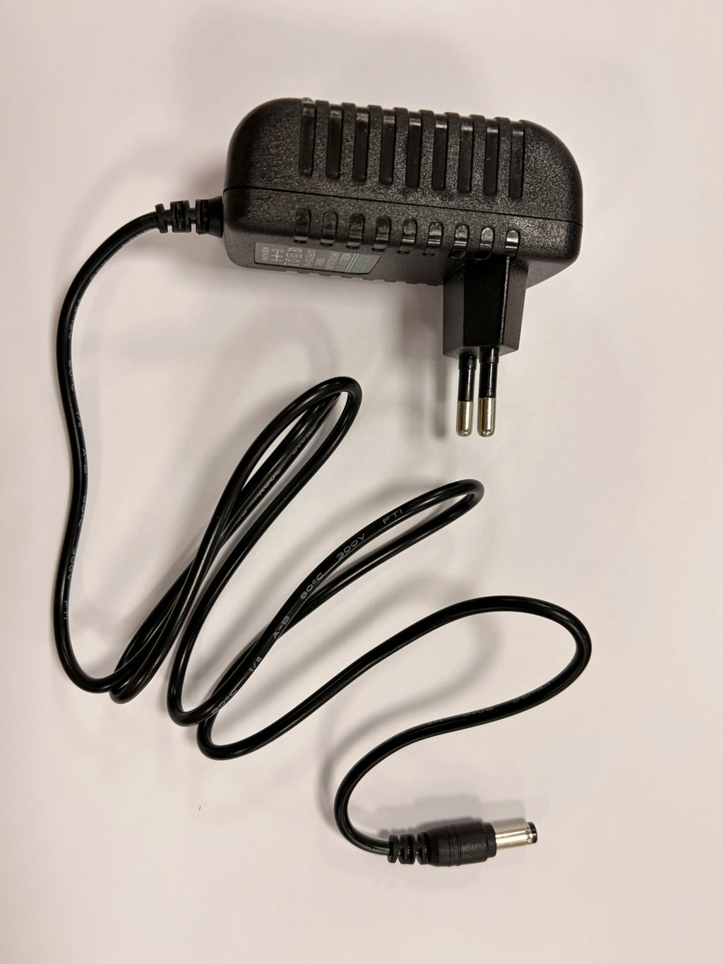Power Adapter AC 100-240V Input DC Output Supply Charger EU/US 12V Universal Adapter Converter Plug for Camera DVR LED Robot LED Oasis Select
