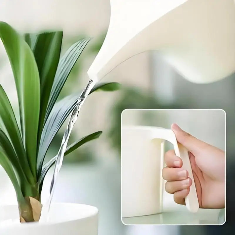 1PC Long Spout Watering Can with Ergonomic Handle Plant Watering Tool for Garden Outdoor Use Pointed Nozzle for Succulents Oasis Select