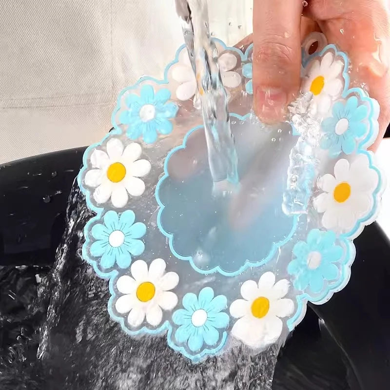 1 set Flower Silicone Heat Insulation Mat Daisy Coaster Pot Bowl Plate Pad High Temperature Resistant Non Slip Table Placemat Oasis Select