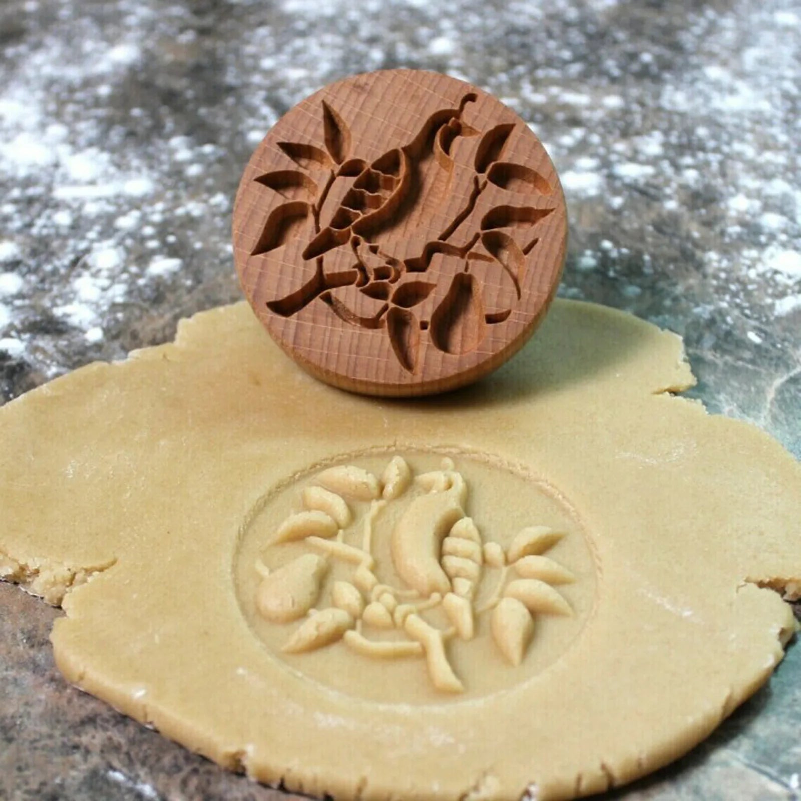 Carving Wood Kitchen Biscuit Mold Cookie Cutter Gingerbread Crisp