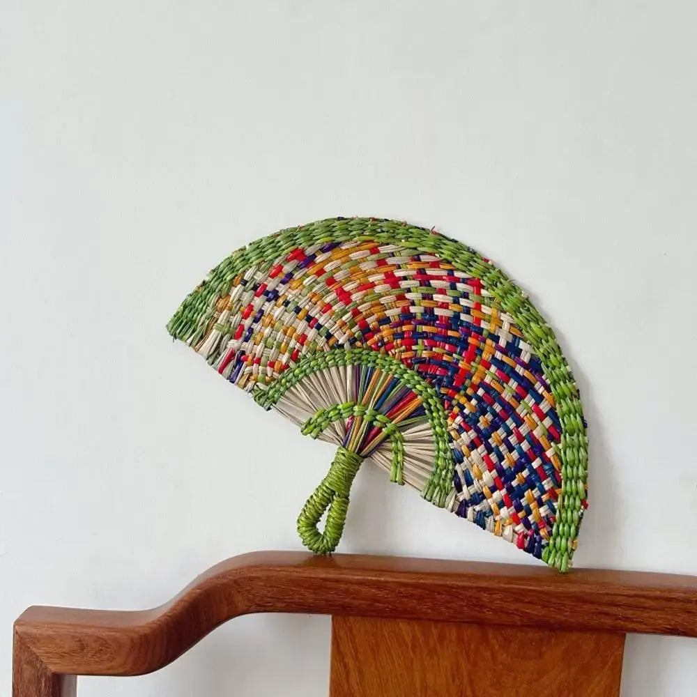 Woven Straw Fan Summer Cooling Grass Handwoven Fan Handmade Fan Nordic Hanging Decorations For Bedroom Wedding Party Home Decors Oasis Select green 30x23cm