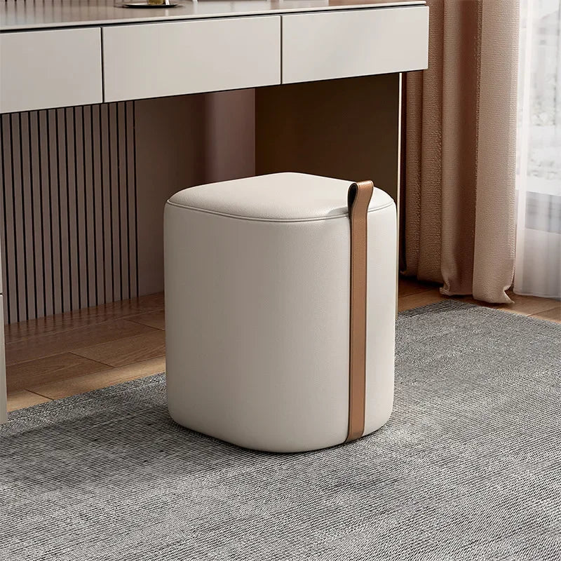 Modern bedroom makeup stool Nordic dresser stool light luxury minimalist dressing stool low stool small apartment seat pier Oasis Select