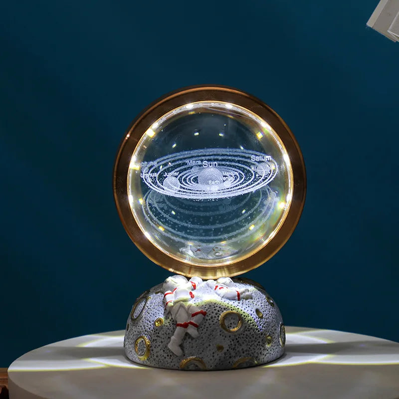 Astronaut 3d Engraved Crystal Ball, Rotatable Night Light, Creative Astronaut Office Desk Ornament, Festival Gift Oasis Select Solar System 10x6.5x6.5cm USB