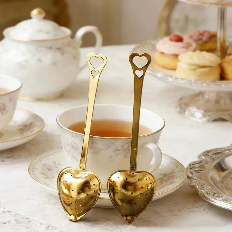 1Pc Heart Shaped Tea Strainer Fine Leakproof Holes Long Handle Portable Filter for Business Trip Loose Leaf Tea Use Oasis Select
