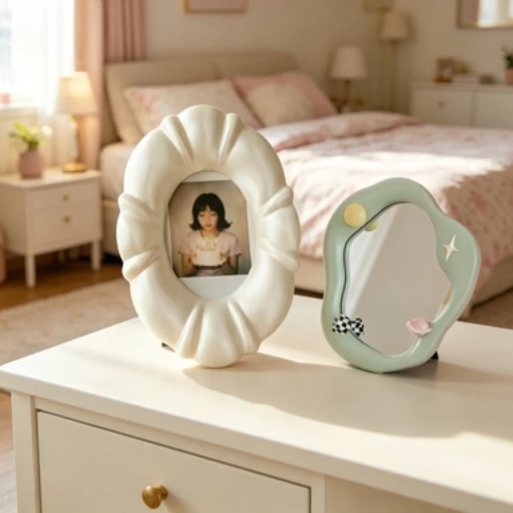 White Bubble Oval Photo Frame Cute Bubble Style Desktop Storage Rack Home Desktop Decoration Minimalist Puff Style Photo Frame Oasis Select