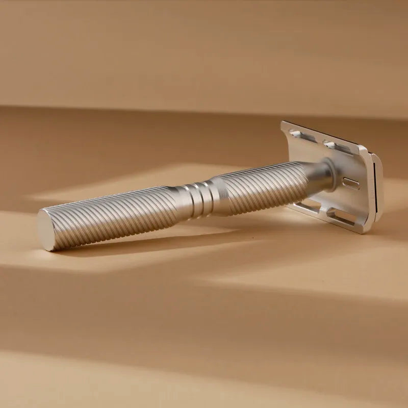 YAQI Ghost Aluminum Safety Razor – Lightweight DE Razor for Men