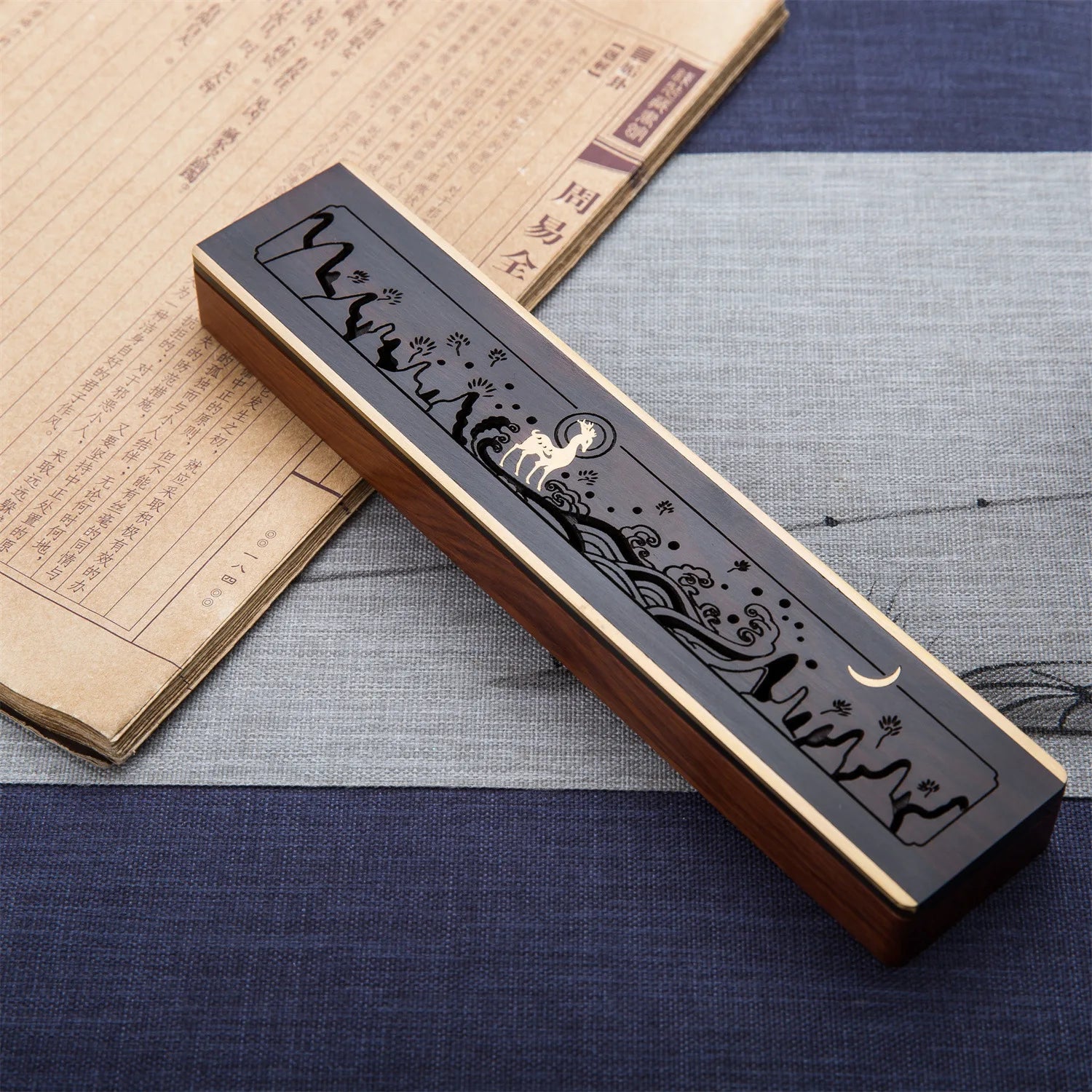 Wooden bed incense burner, cultural and creative Chinese style Zen ornaments, household incense sticks, solid wood creative Oasis Select Burner unpackaged 4