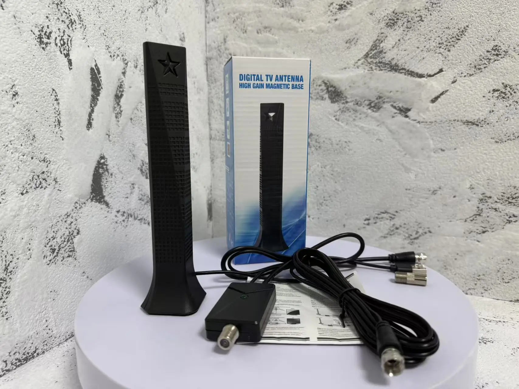 Indoor/Outdoor ATSC HD Digital TV Antenna DTMB Terrestrial Wave New Cross-Border Reception Antenna Oasis Select