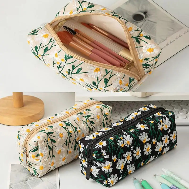 Floral Embroidery Women Cosmetic Bag Canvas Zipper Make Up Bag Travel Washing Makeup Organizer Sanitary Napkin Pouch Storage Oasis Select