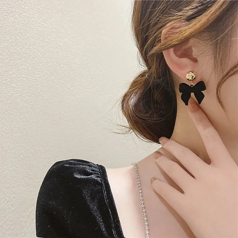 1pair Vintage Black Red Flocking Earrings Geometric Bowknot Stud Earrings For Women Fashion With Jewelry Accessories Oasis Select