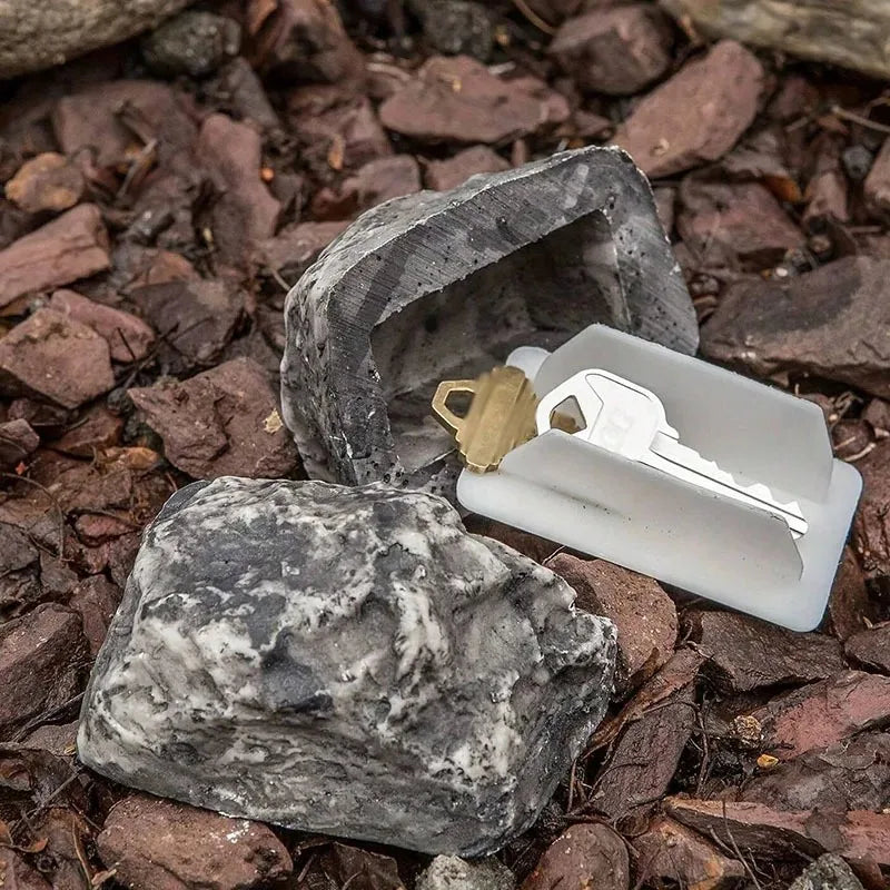 Simulation Stone Key Box Creative Hide Keys in Stone Safety Storage Box Outdoor Garden Hidden Fake Rock Shape Key Safeking Tool Oasis Select