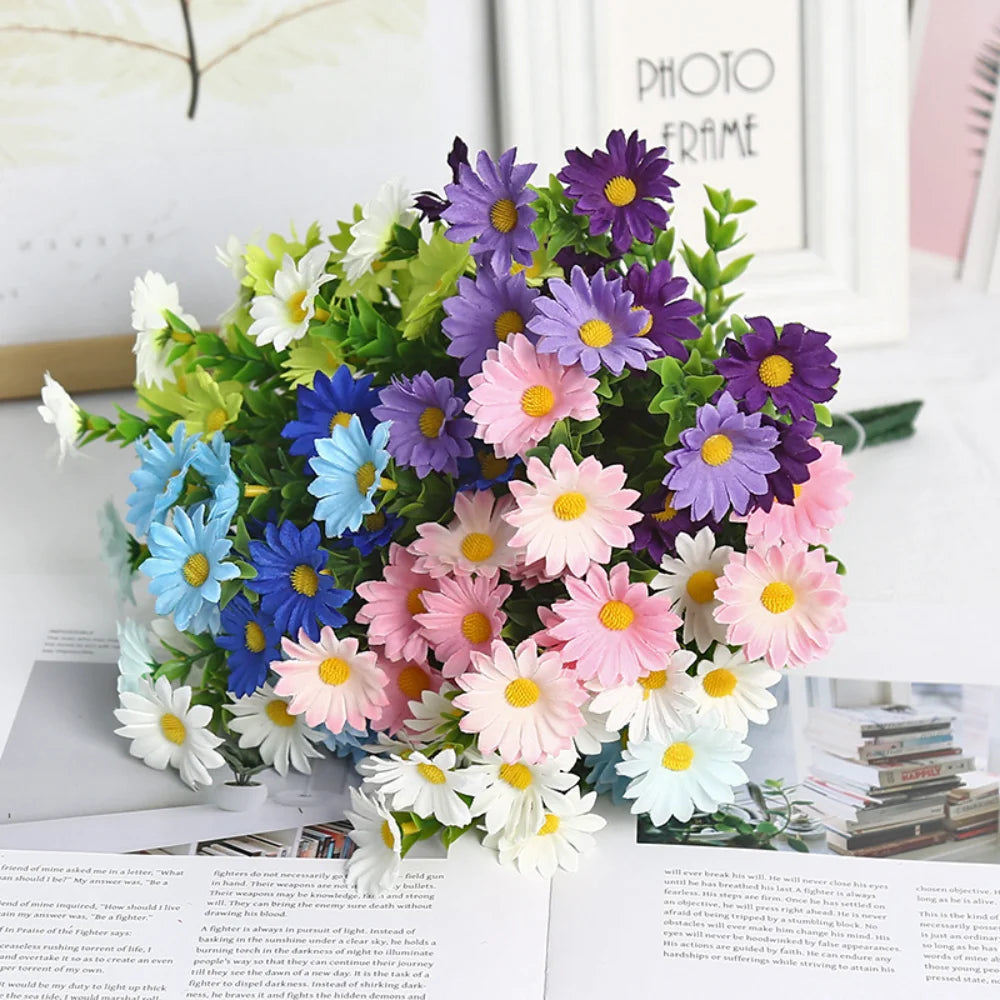 15-Head Faux Silk Daisy Bouquet | Wedding & Home Decor