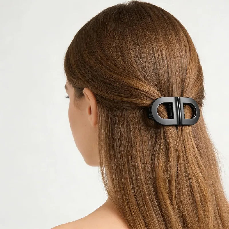 1-4PCS Smart Magnetic Hair Clip Invisible Strong Hold for Fine and Thick Hair Styling Accessory Practical Gift for Women Oasis Select