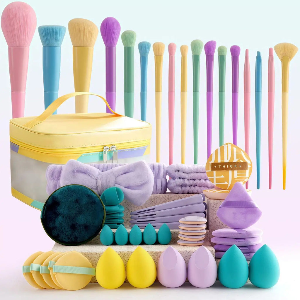 59pcs/set makeup brush set, 14 Commonly Used Makeup Brushes, makeup sponge puff, Eyebrow Trimmer, waterproof makeup bag Oasis Select