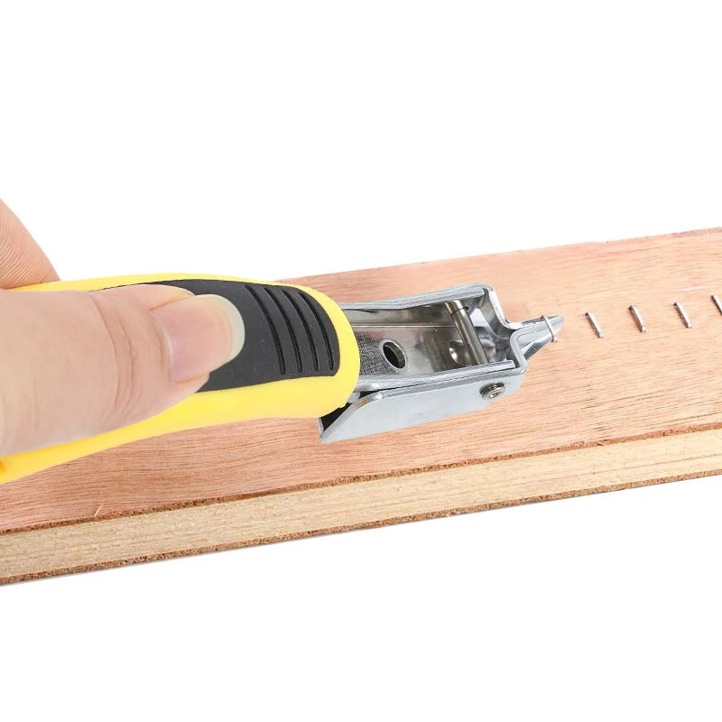 1 PCS Multifunctional Nail Puller Carpenter Stainless Steel Dismantling Tools Interior Decoration Stick Prying Nail Puller Oasis Select