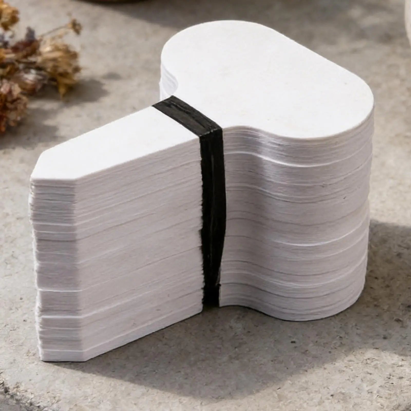 100Pcs Garden Tags White Garden Labels Plant Waterproof Classification Sorting Sign Tag Ticket Plastic Writing Plate Board Oasis Select