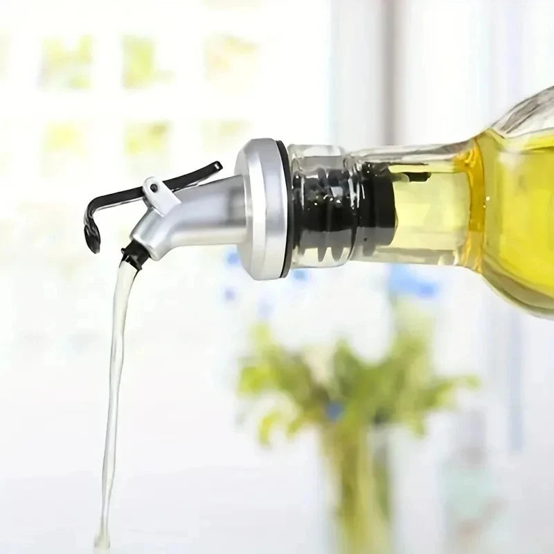 1-4Pcs Olive Oil Spouts Oil Vinegar Bottle Stopper Spout Leakproof Nozzle Dispenser Creative Leakproof Silicone Bottle Stopper Oasis Select