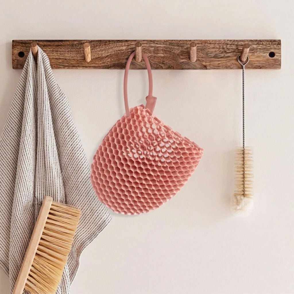 Honeycomb Exfoliating Shower Finger Caps, available in multiple colors, cleanses the skin and is safe, breathable and odorless. Oasis Select