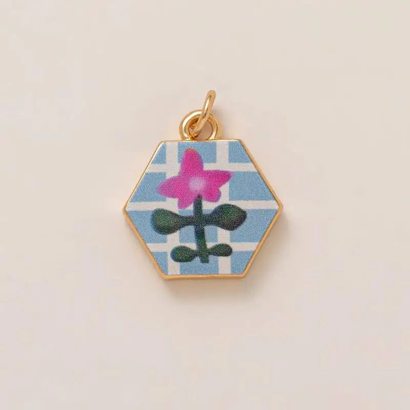 Simple And Versatile Color Blocking Butterfly Love Flower Diy Pendant Accessories Gold-Plated Color Preservation Oasis Select A30