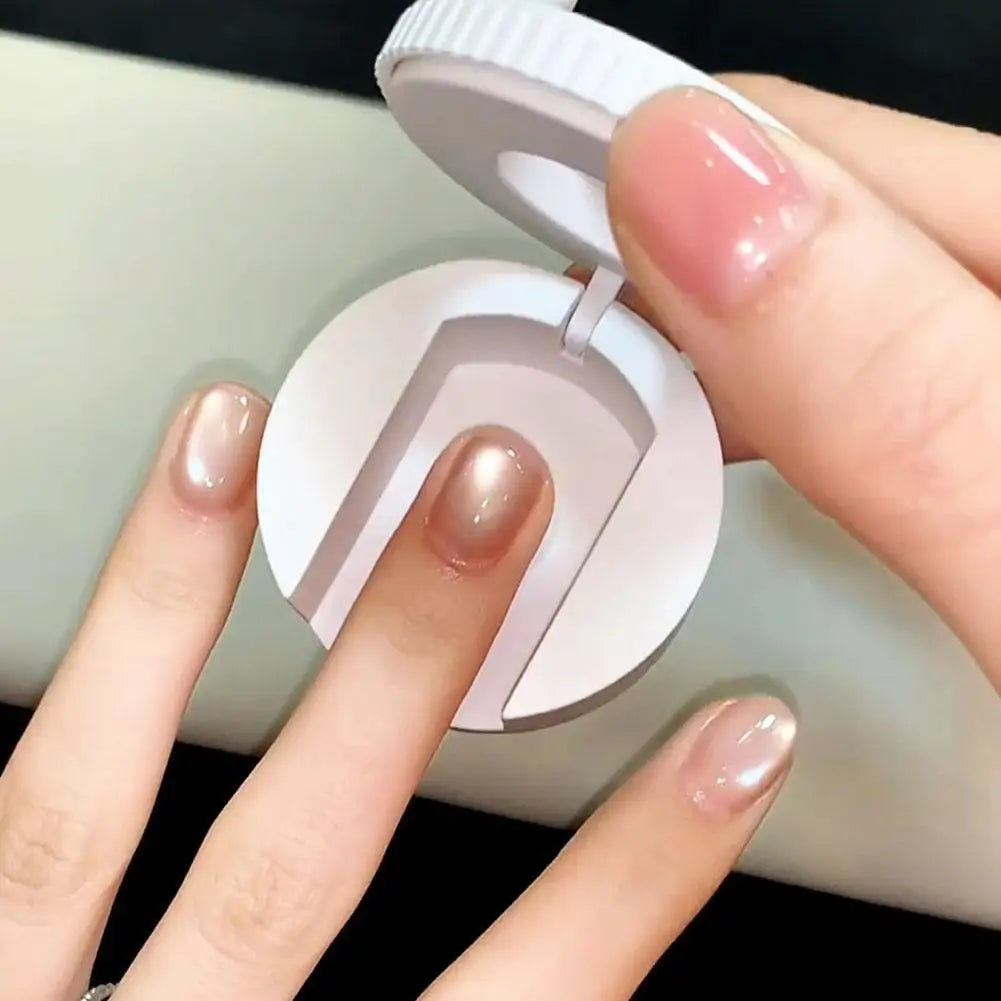Rotating Cat Eye Nail Magnet Wide Light Glass Bead Fashion Nails Strong Automatic Nail Art Magnetic Gel Nail Tool Oasis Select
