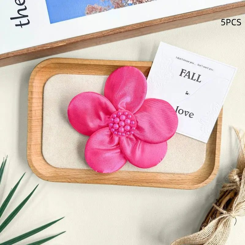5 Pcs Black White Hand Sewn Colored Ding Cloth With Flower Clothing Patch DIY Clothing Accessories 11CM Oasis Select Rose red