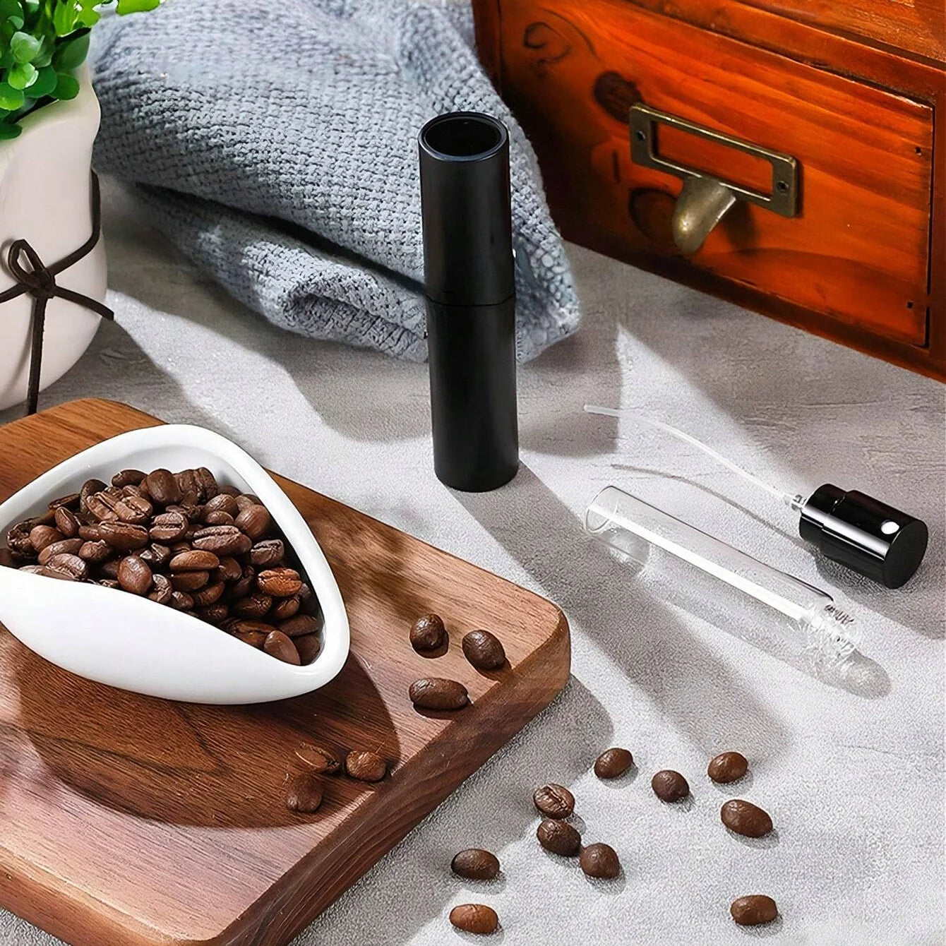 1pc 10ml Handheld Anti-Static Coffee Bean Spray Bottle for Precision Grinding, Ideal for Coffee Lovers Oasis Select